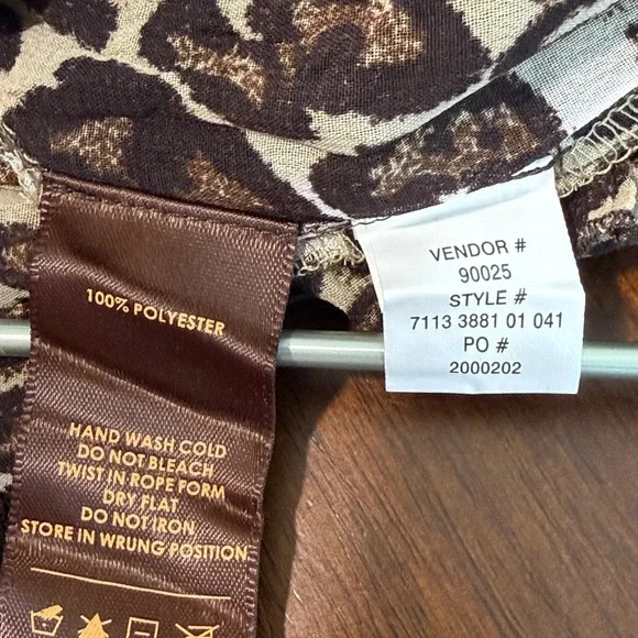 Multiples Women Leopard Print Button Up Shirt Size S Brown Sequin Pleated Blouse - Picture 7 of 9